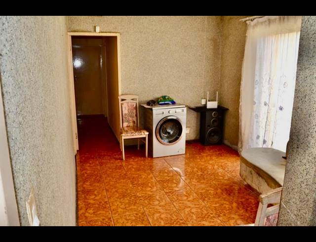 4 BEDROOM HOUSE FOR SALE IN VANDERBIJLPARK CE 1